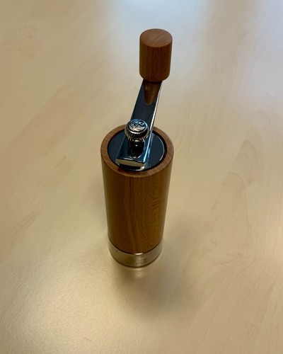 Peugeot isen pfeffermühle mit - pfeffermühle,