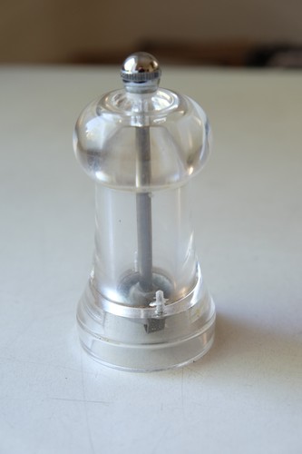 Peugeot pfeffermühle acryl - pfeffermühle,